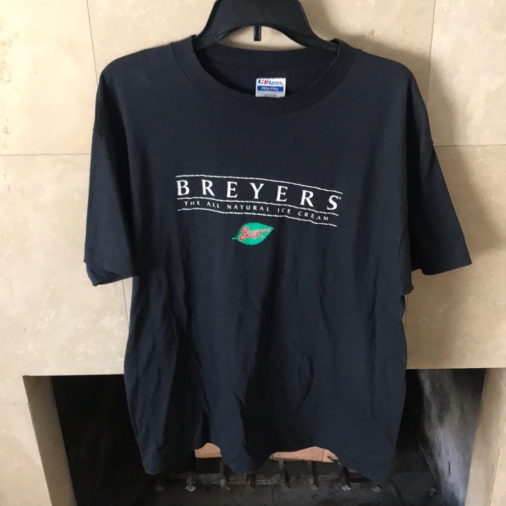 Vintage Hanes single stitch tee shirt late 80s early 90s tag